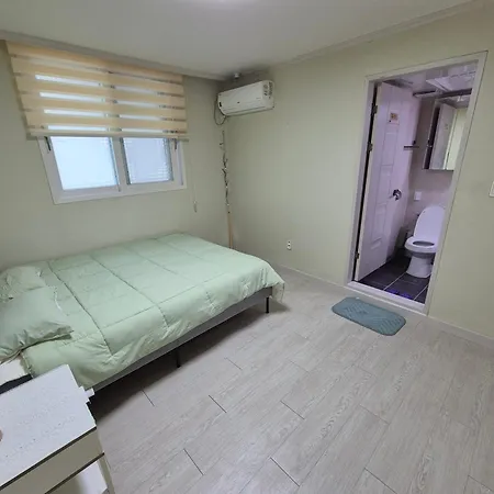 Yolo House-3